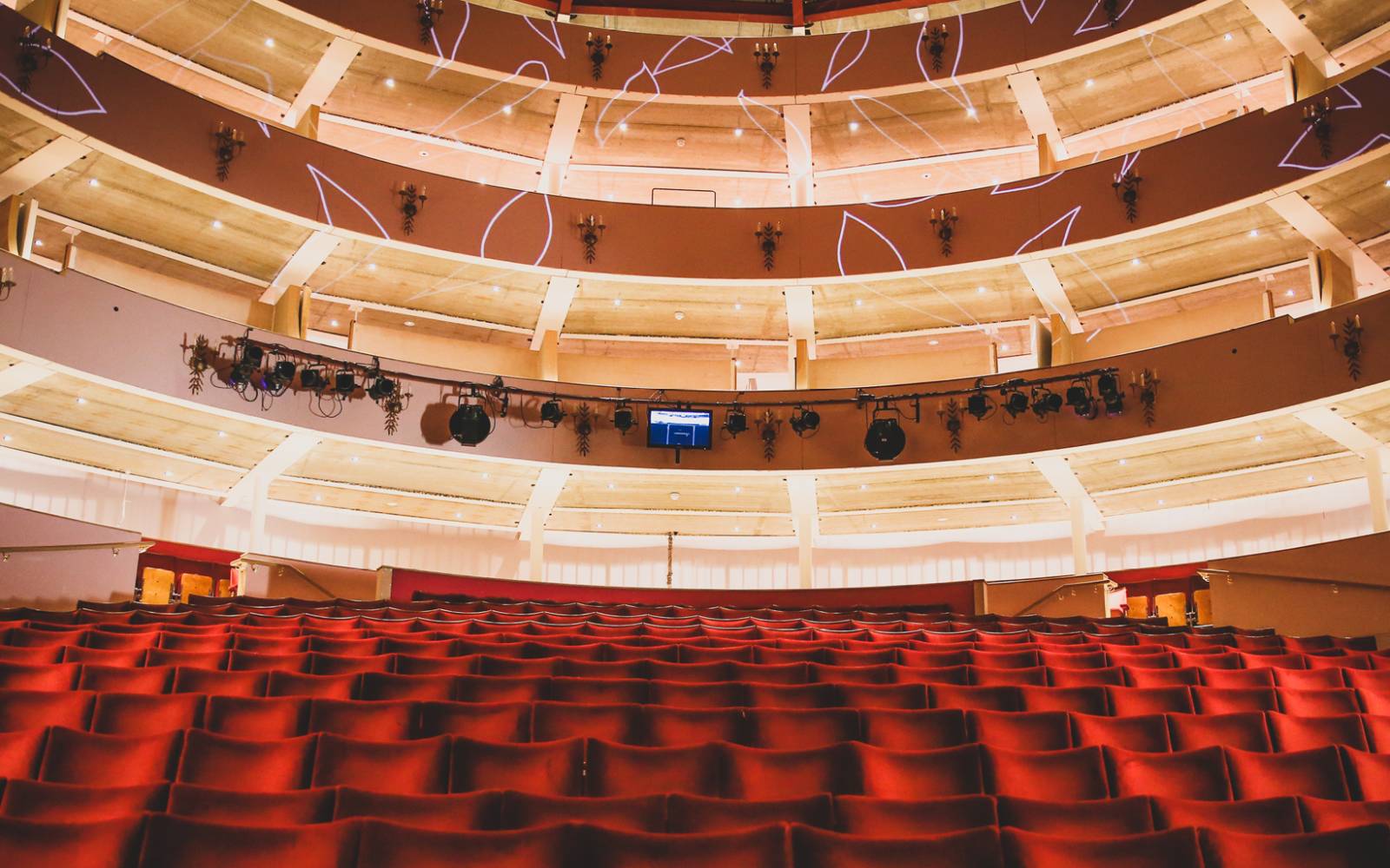 Home Grange Park Opera