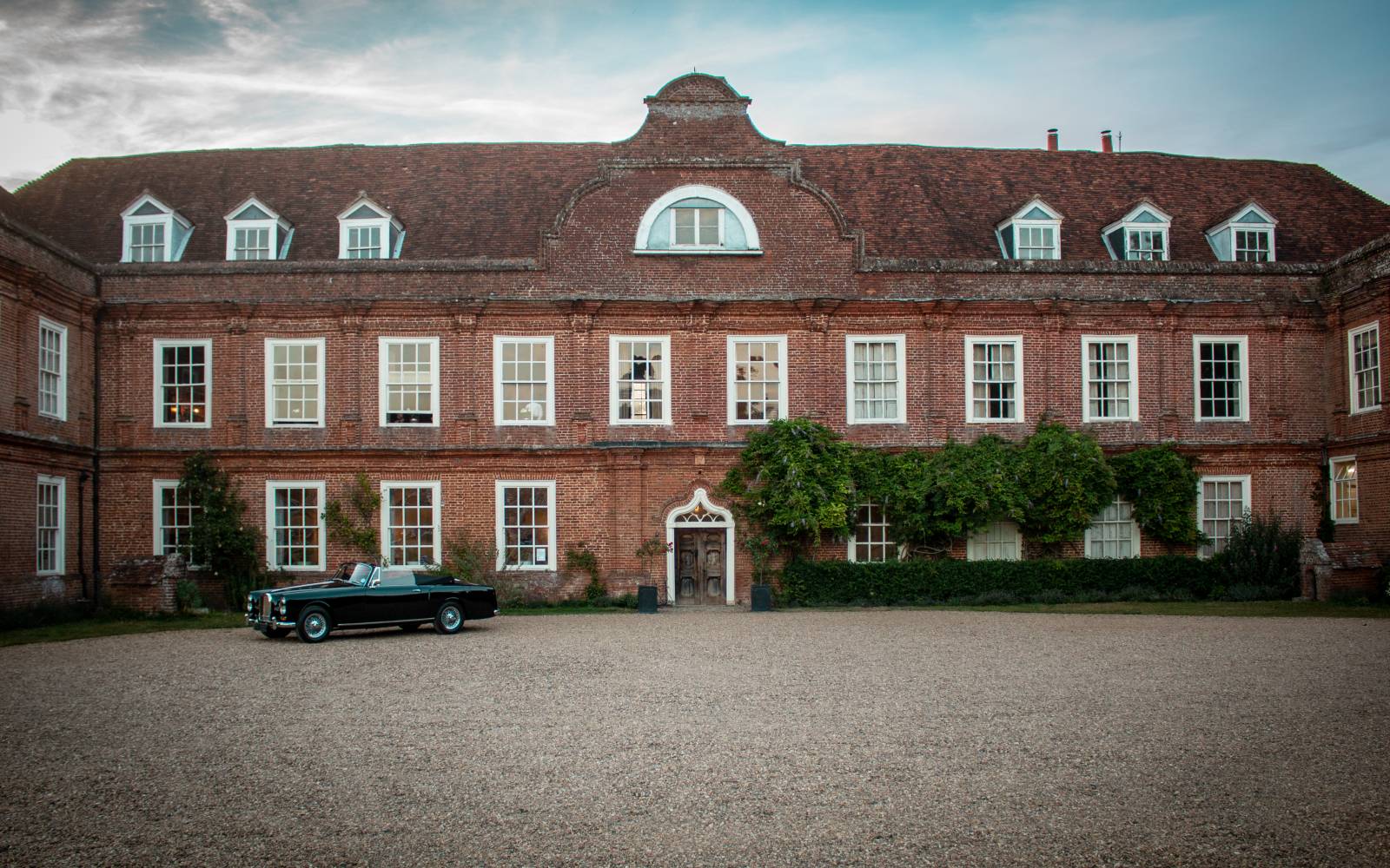 Dining in the Duchess Restaurant Grange Park Opera