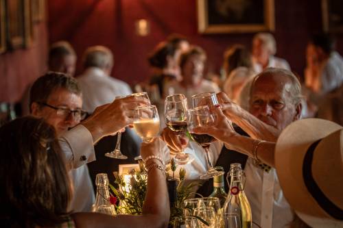 89e03c83-039c-40d6-8f9b-e2a16c15ebea